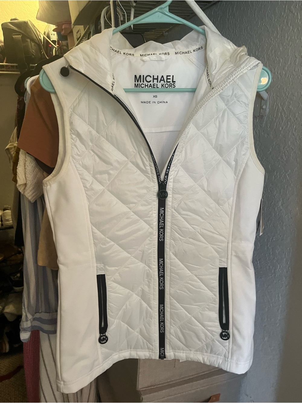 Michael Michael Kors White/Cream Quilted Hooded Vest with Black Trim XS